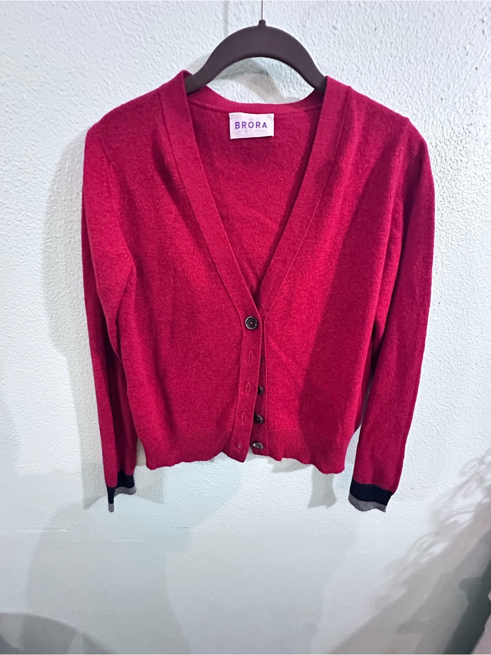 BRORA 100% Cashmere Red Cropped Cardigan Sweater UK 8-10 US 4-6 - Picture 2 of 9
